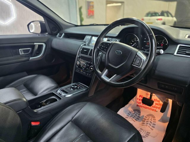 Land Rover Discovery Sport 2018 2.0 Discovery Sport Landmark Td4 4Wd BW68HCJ Black #5