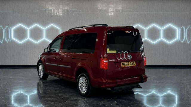 Volkswagen Caddy Maxi Life 2018 2.0 Tdi Bluemotion Tech Mpv Dsg Eu Red #5