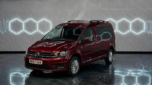 Volkswagen Caddy Maxi Life 2018 2.0 Tdi Bluemotion Tech Mpv Dsg Eu Red #3