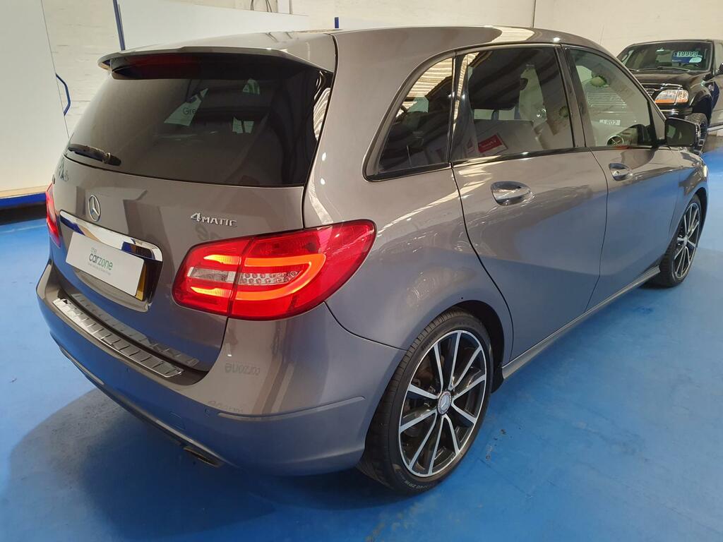 Mercedes-Benz B Class Mpv NL14OGF #3