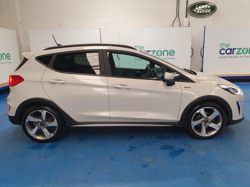 Ford Fiesta Hatchback SK20XHY  #2