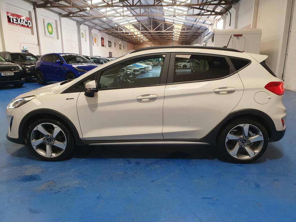 Ford Fiesta Hatchback SK20XHY  #6