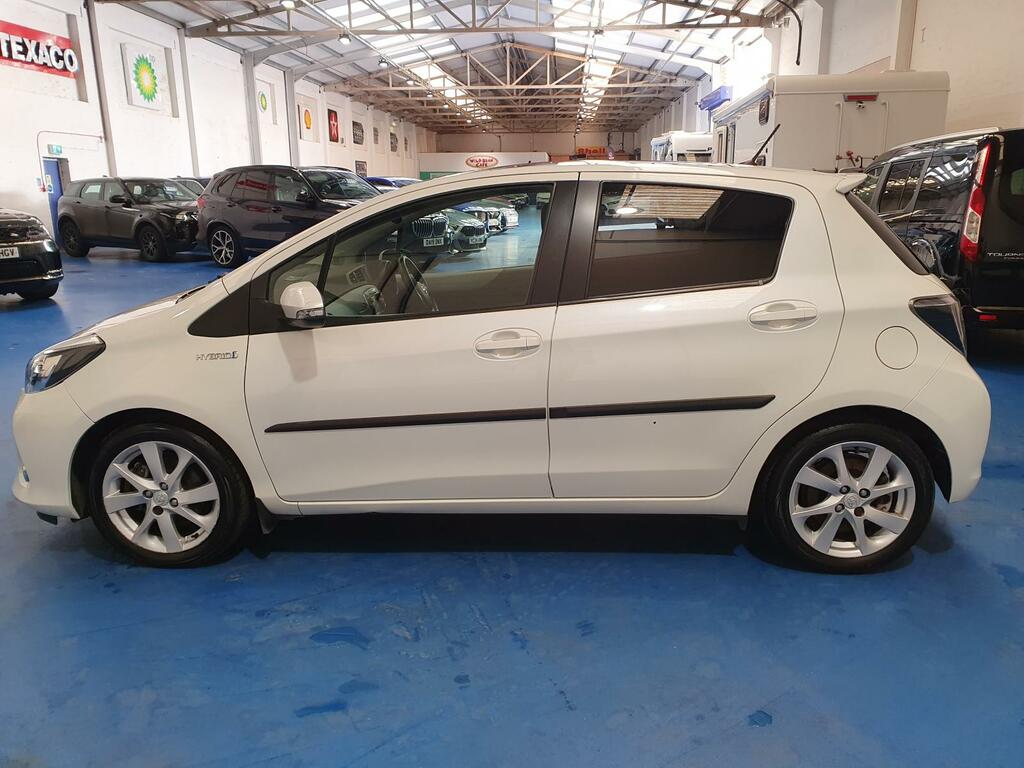 Toyota Yaris Hatchback GU62GCZ  #6