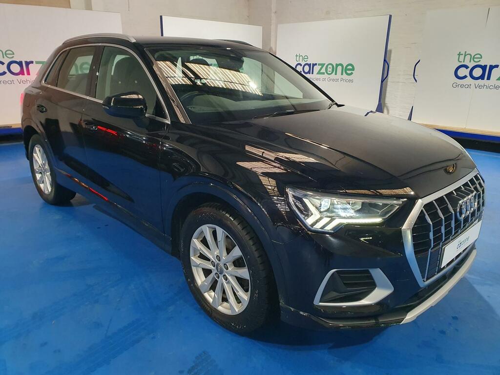 Audi Q3 Tfsi Sport Black