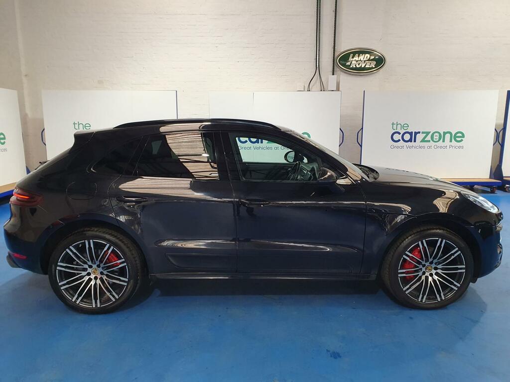 Porsche Macan Estate MK67AUN  #2