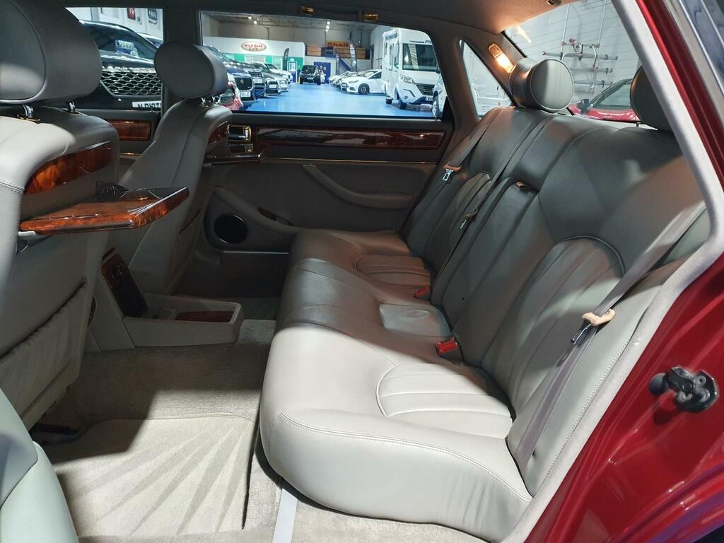 Daimler XJ Series Series 4.0 Six Lwb Saloon Blue #27