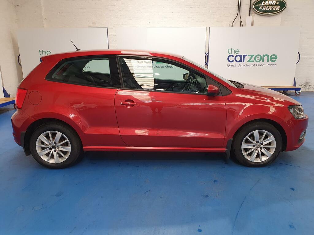 Volkswagen Polo Hatchback YW14EXM #2