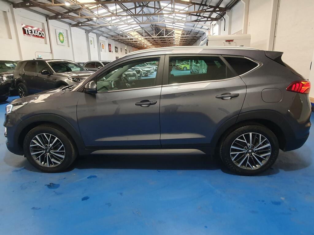 Hyundai Tucson Estate LG19YDJ #6