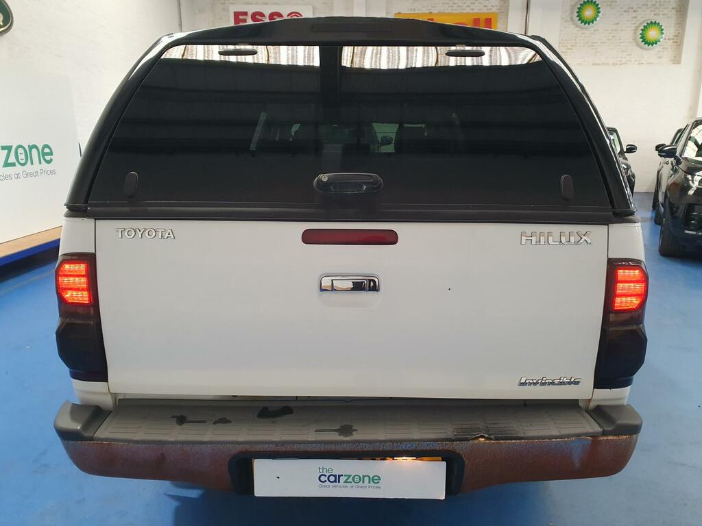 Toyota HILUX Pickup  #4