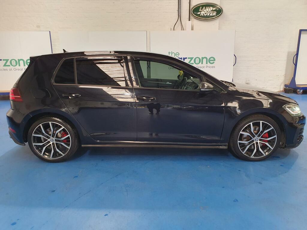 Volkswagen Golf Hatchback LD67KNH #2