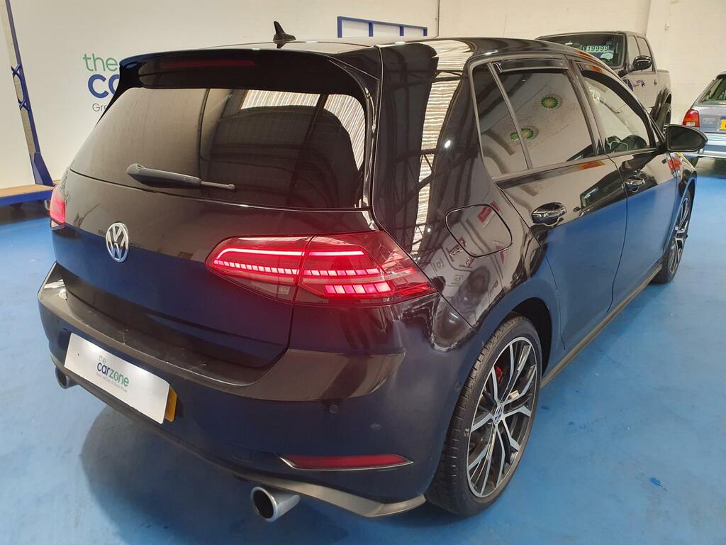 Volkswagen Golf Hatchback LD67KNH #3