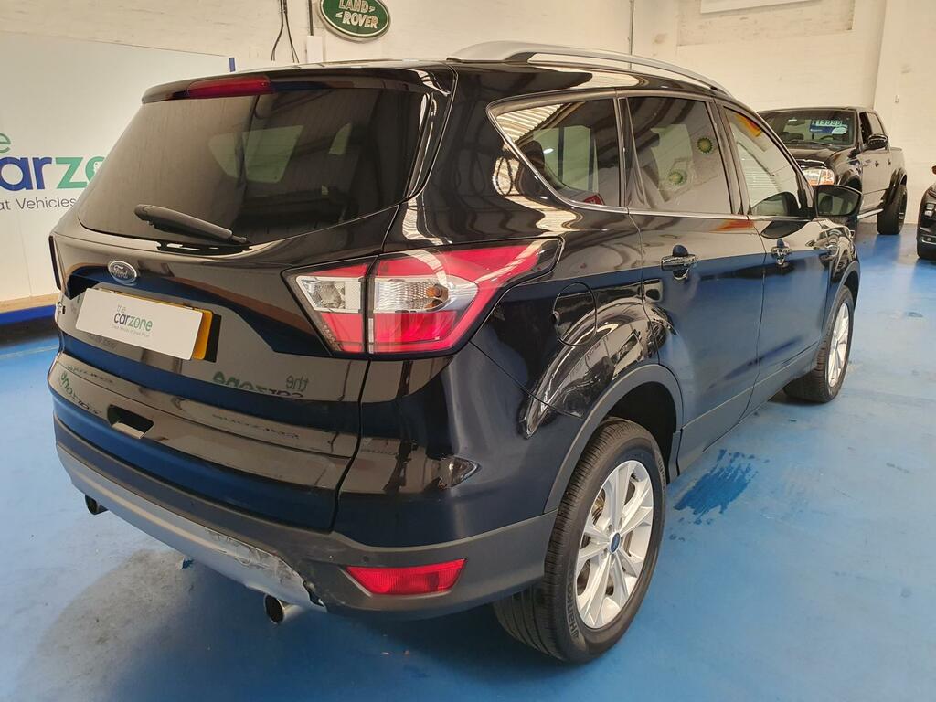 Ford Kuga Hatchback EU67VAY #3