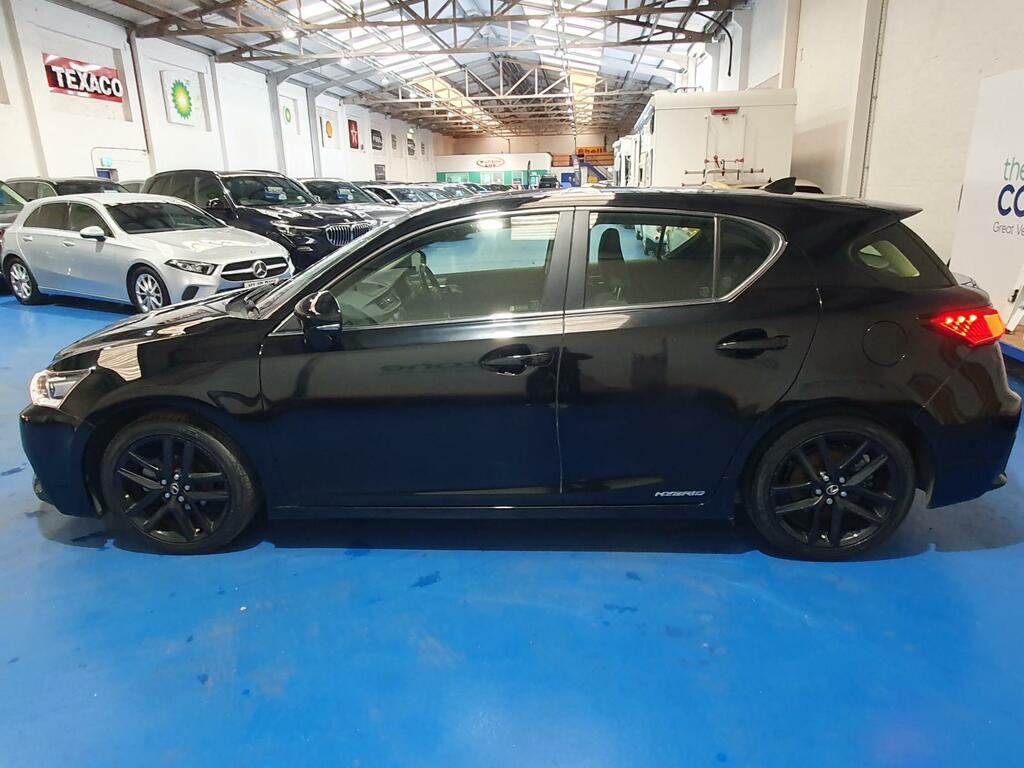 Lexus CT Hatchback  #6
