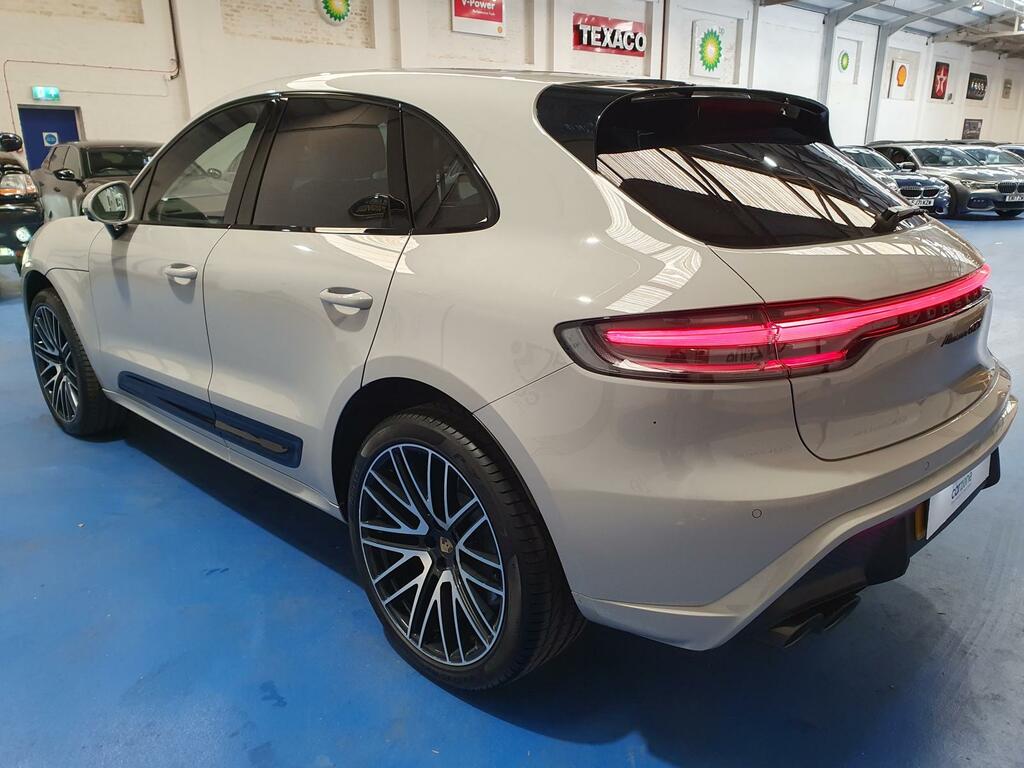 Porsche Macan Estate  #5