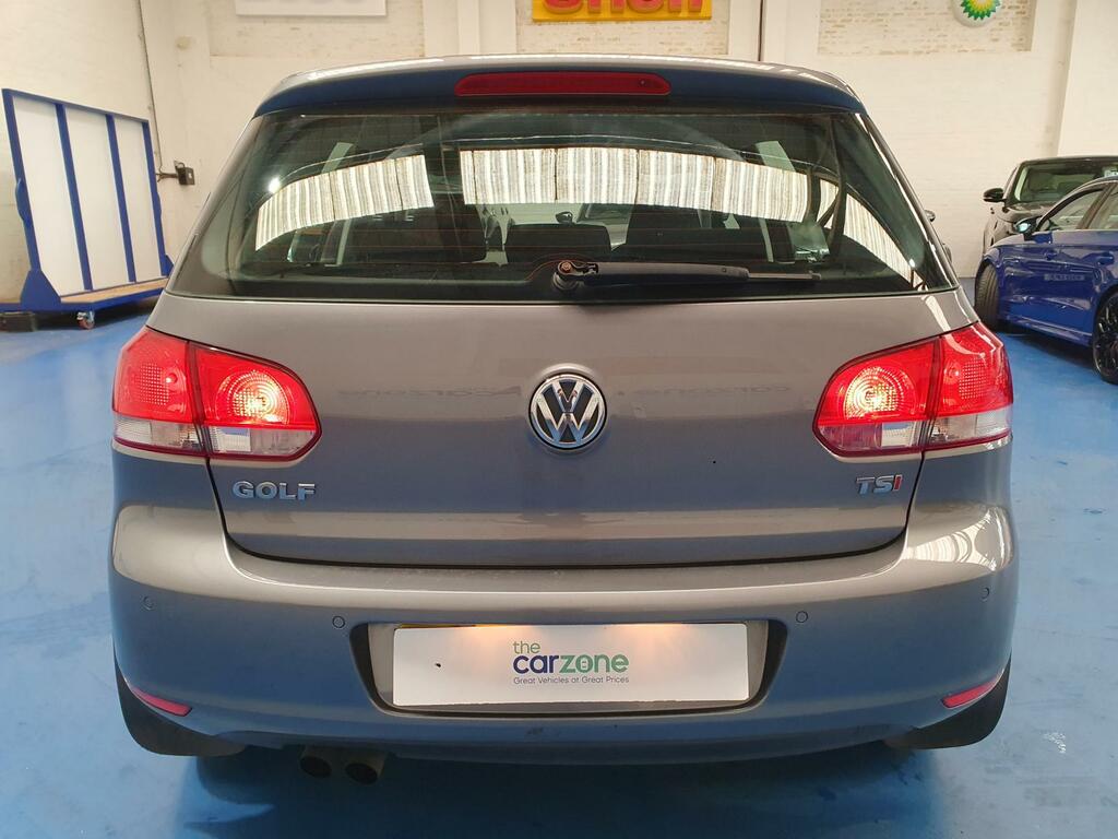 Volkswagen Golf Hatchback RV11NDN #4