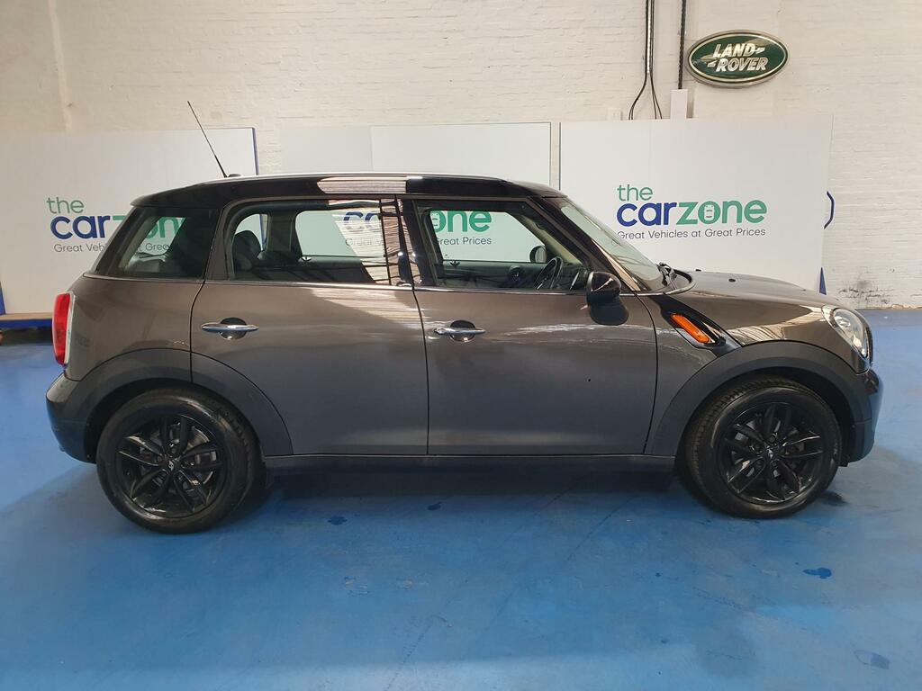 Mini Countryman Hatchback  #2