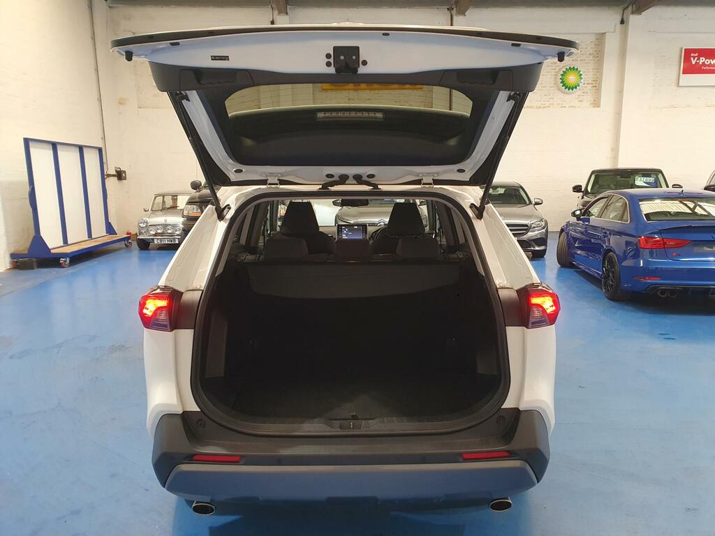 Toyota Rav 4 Estate  #5