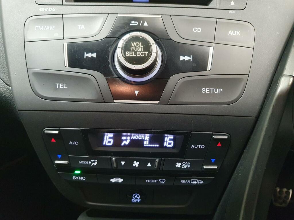 Honda Civic White #11