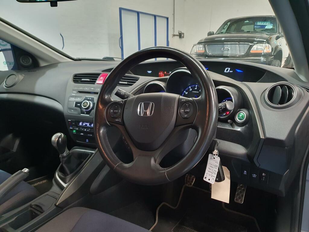 Honda Civic White #12