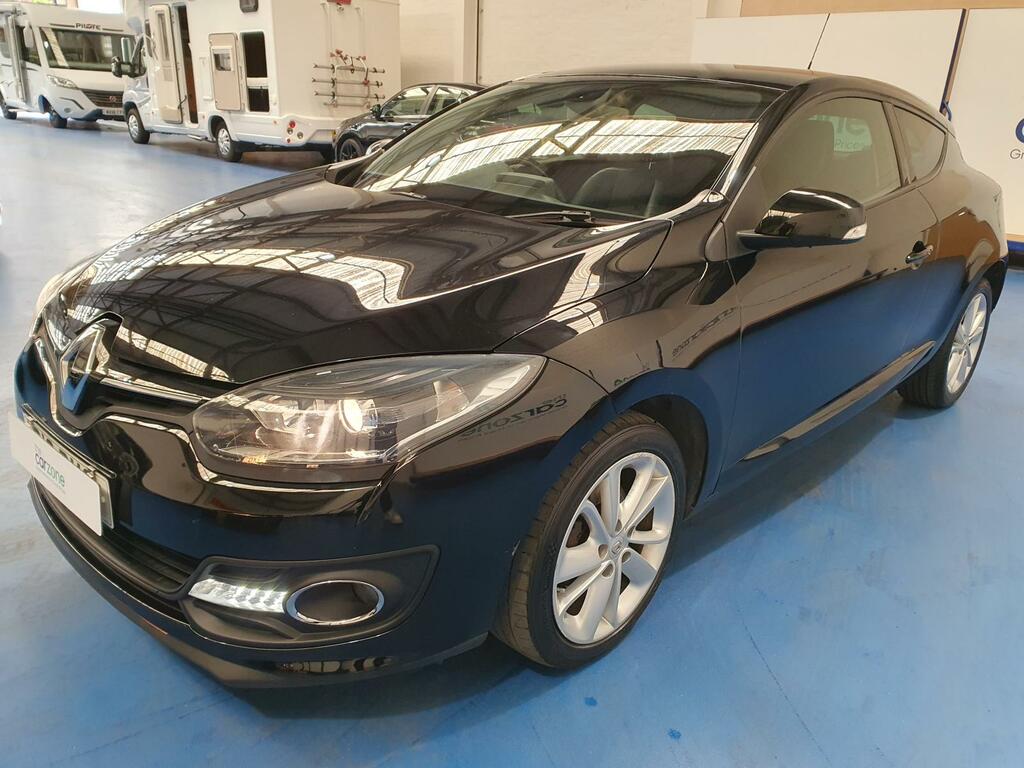 Renault Megane Dynamique S Nav Red #7