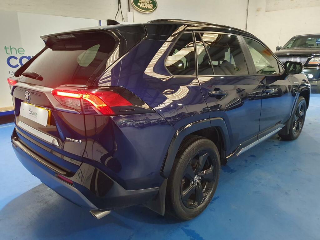 Toyota Rav 4 Estate  #3
