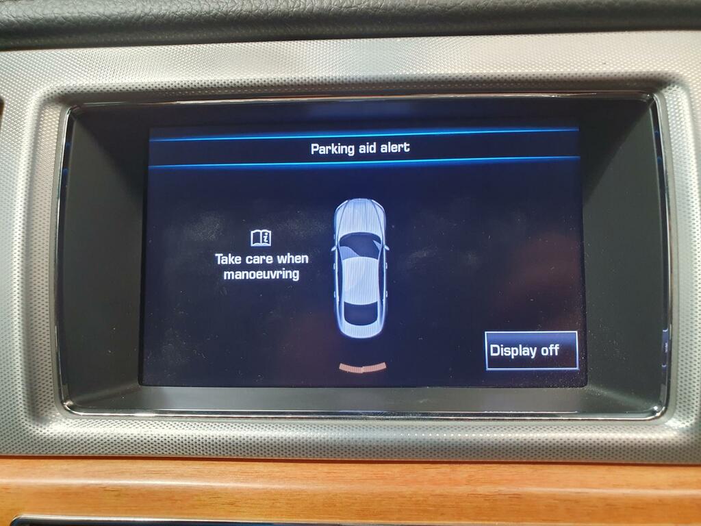 Jaguar XF 2.2 D Black #13