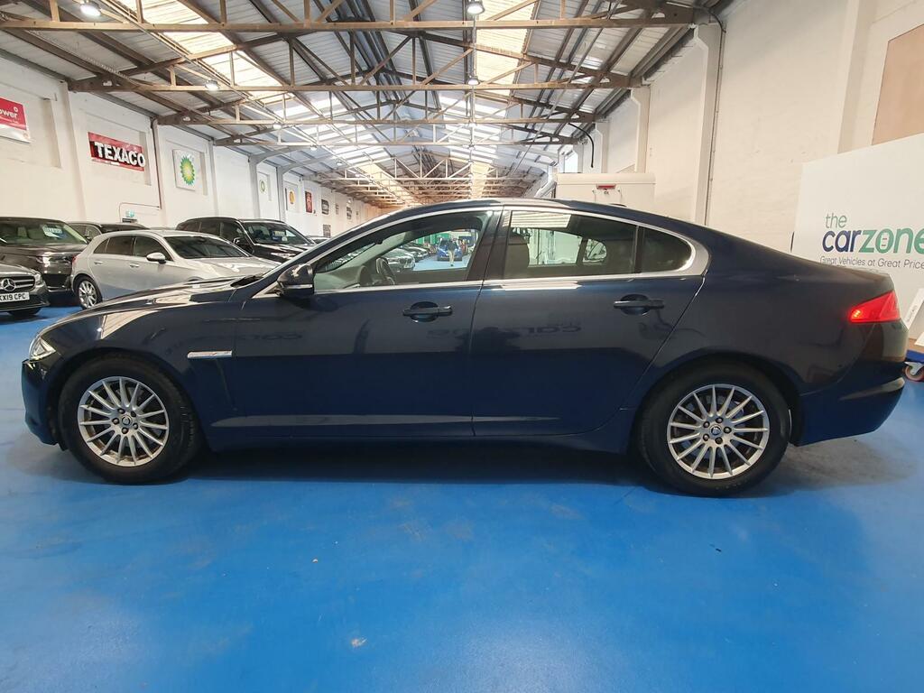 Jaguar XF Saloon  #6