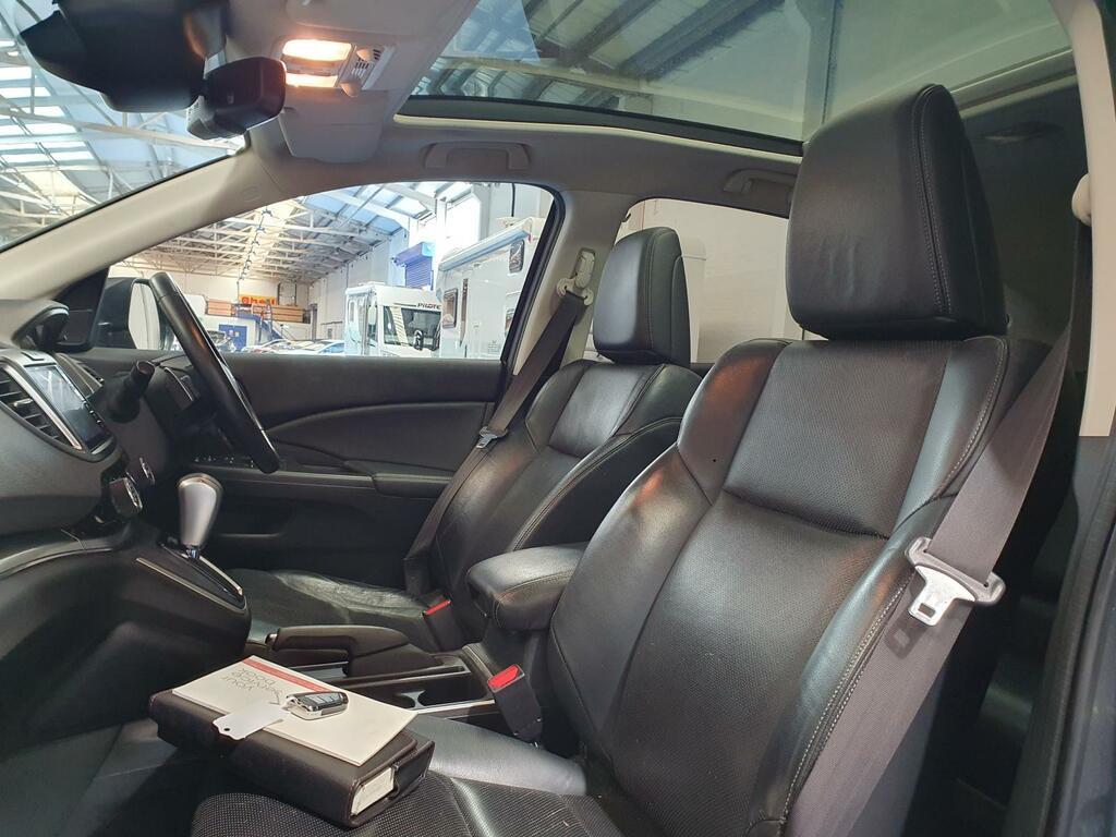 Honda Cr-V 1.6L Se Navi Red #11