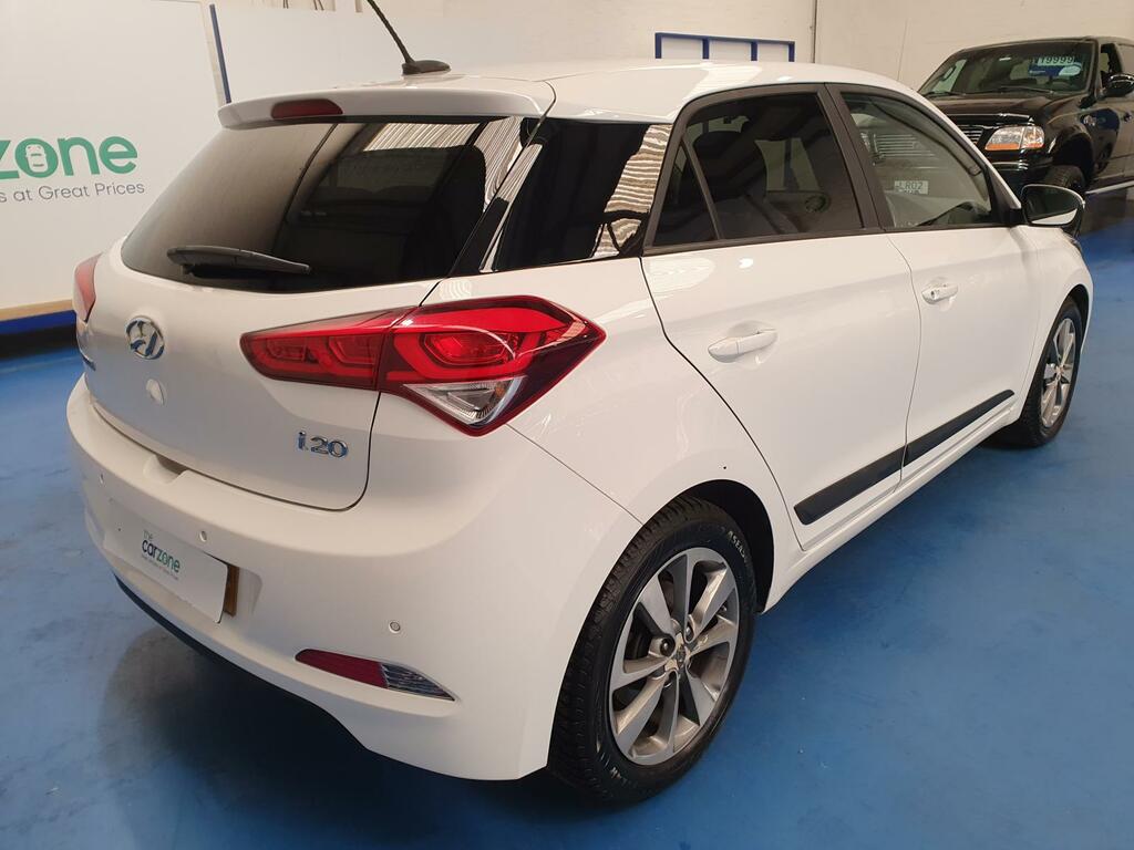 Hyundai I20 Mpi Premium Nav White #3