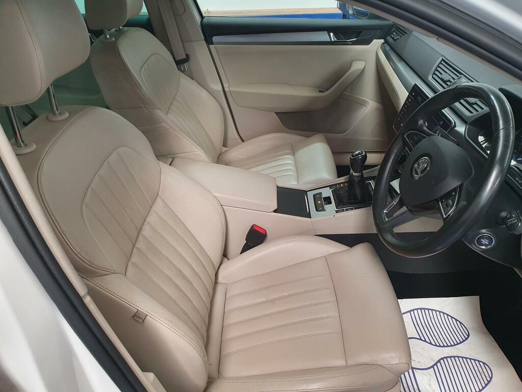 Skoda Superb Tsi Act Sportline Plus Grey #9