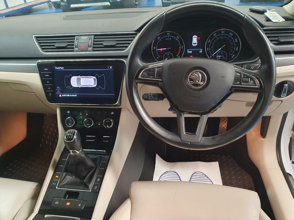 Skoda Superb Tsi Act Sportline Plus Grey #10