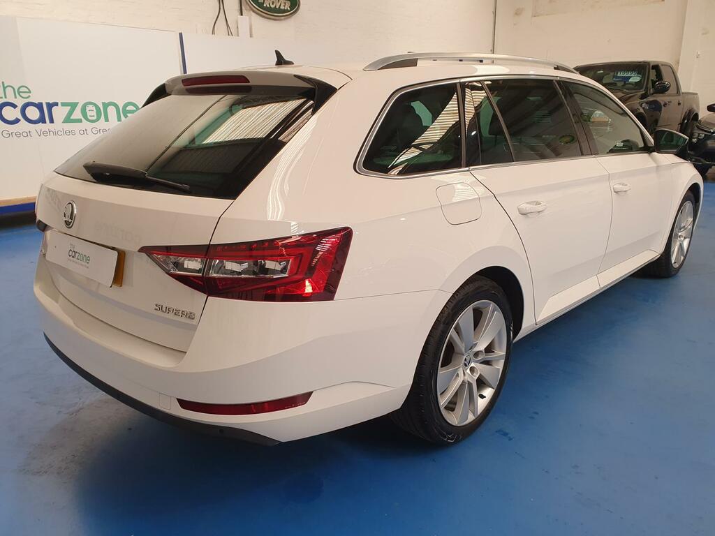 Skoda Superb Se L Executive White #3
