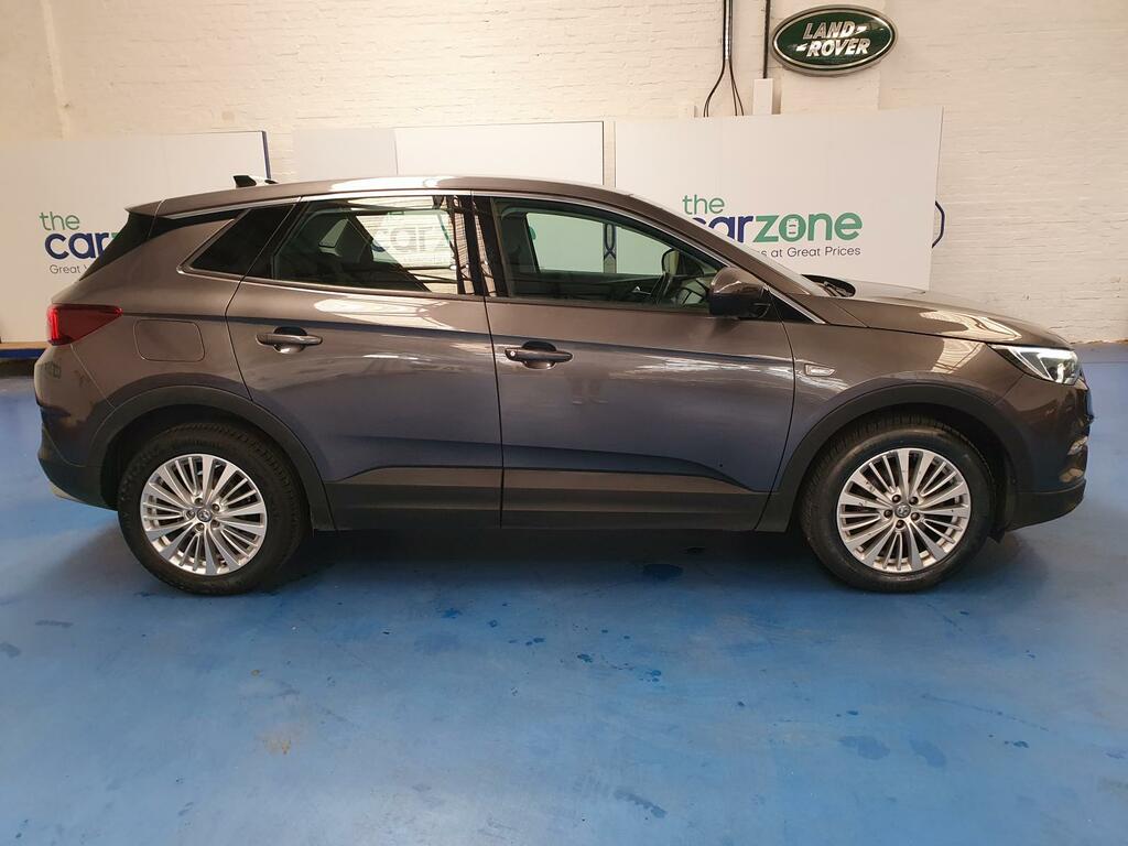 Vauxhall Grandland X Hatchback  #2