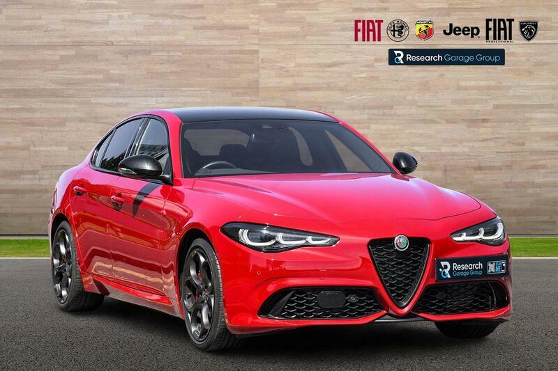 Alfa Romeo Giulia 2.0T Tributo Italiano Euro 6 Ss Red