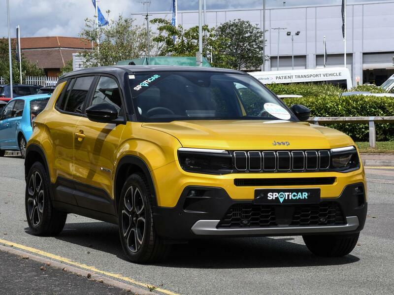 Jeep Avenger 1.2 Summit Suv Euro 6 Ss 100 WM25KGZ Yellow