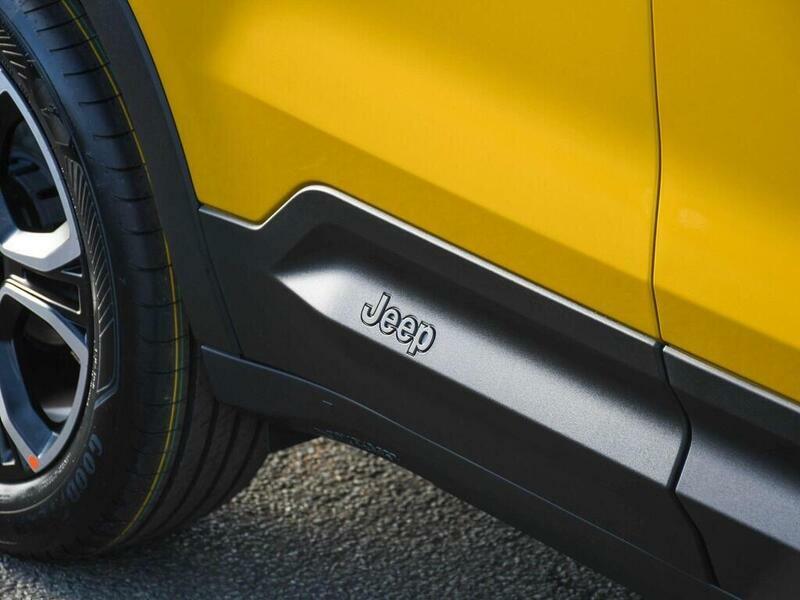 Jeep Avenger 1.2 Summit Suv Euro 6 Ss 100 WM25HMU Yellow #4