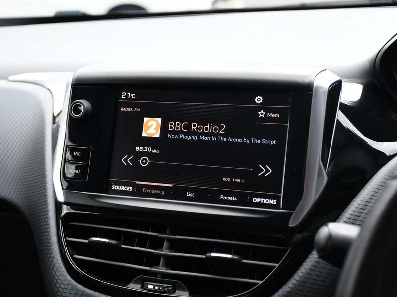 Peugeot 2008 1.2I Puretech Allure Premium Sat Nav Ac Panor Grey #29
