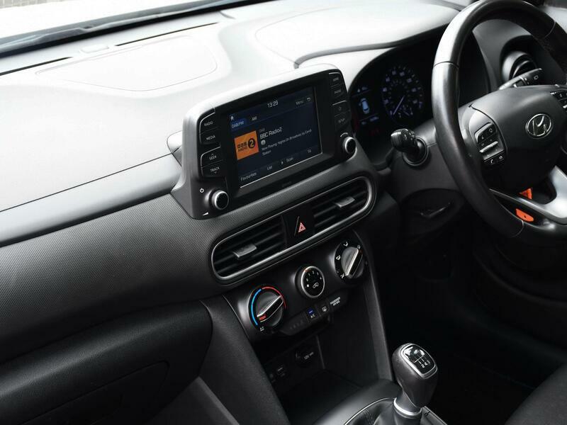 Hyundai Kona 1.0 T-gdi Blue Drive Se Suv Euro White #6