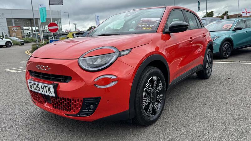Fiat 600 1.2 Mhev Icon Suv Hybrid E-dct Euro 6 BX26HTK Orange #4