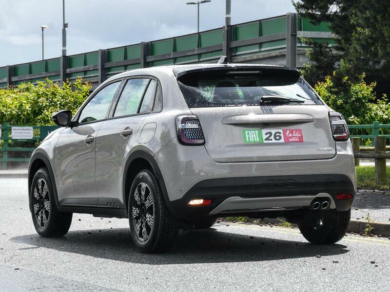Fiat 600 1.2 Mhev Icon Suv Hybrid E-dct Euro 6 Beige #2