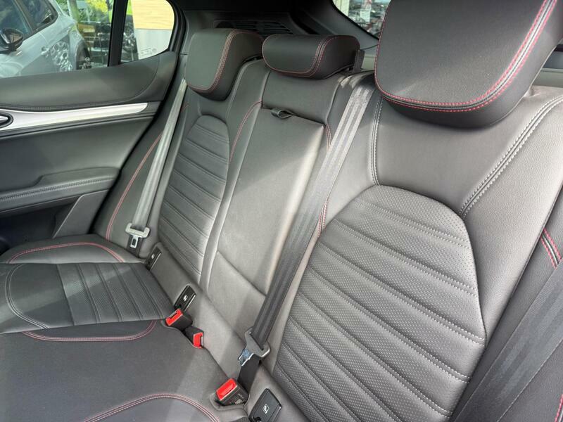 Alfa Romeo Stelvio 2.0T Competizione Q4 Awd Euro 6 Ss Red #4