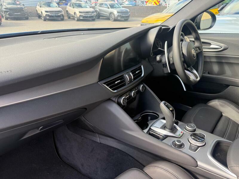 Alfa Romeo Giulia 2.0T Veloce Euro 6 Ss Blue #3