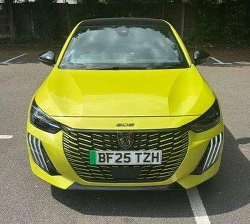 Peugeot e-208 51Kwh Gt Hatchback 7.4Kw Charge BF25TZH Yellow #2