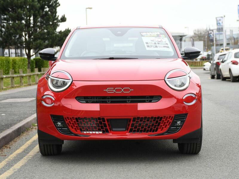 Fiat 600 1.2 Mhev E-dct Euro 6 Ss Red #4