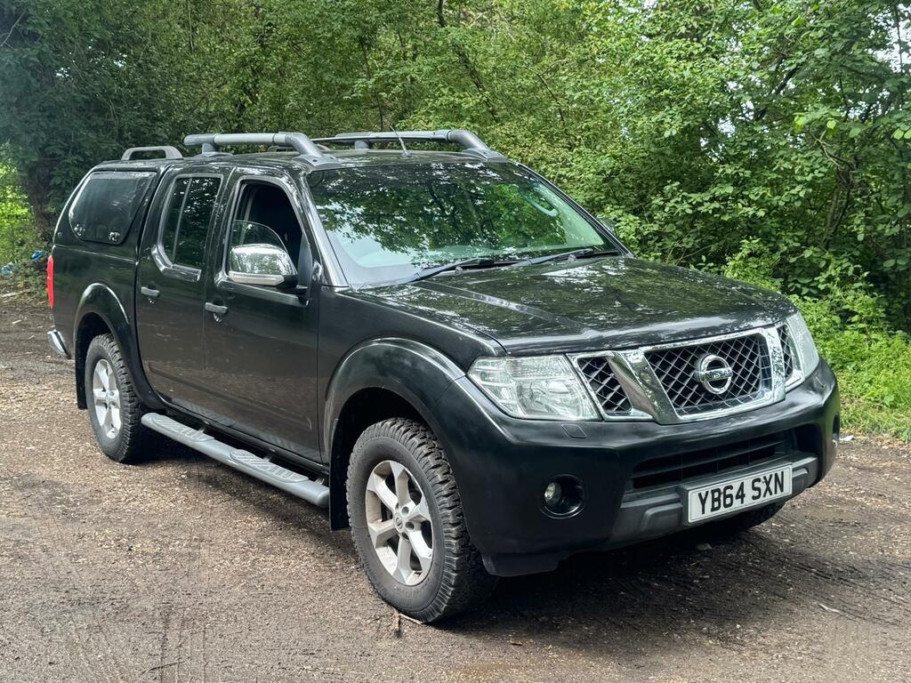 Nissan Navara Tekna Black
