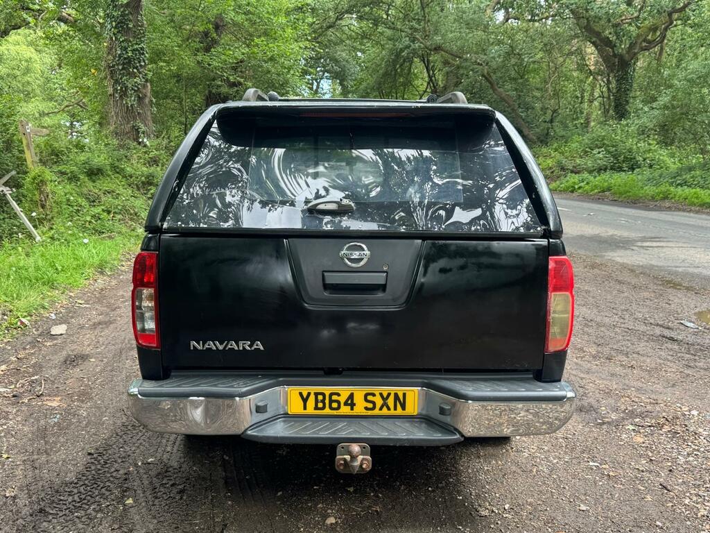 Nissan Navara Tekna Black #3
