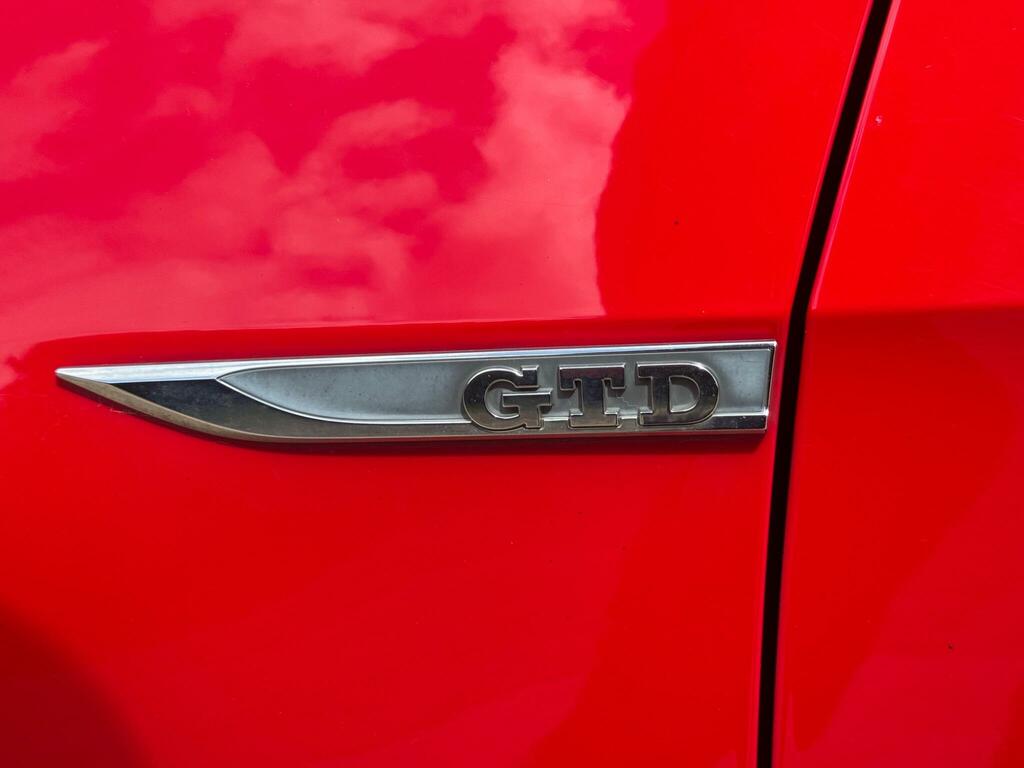Volkswagen Golf Blue #31