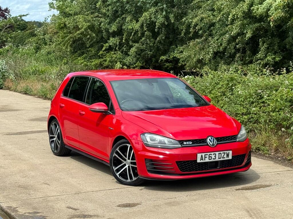 Volkswagen Golf Gtd Red