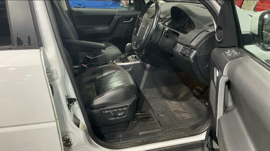 Land Rover Freelander 2 2 2011 11 Silver #9