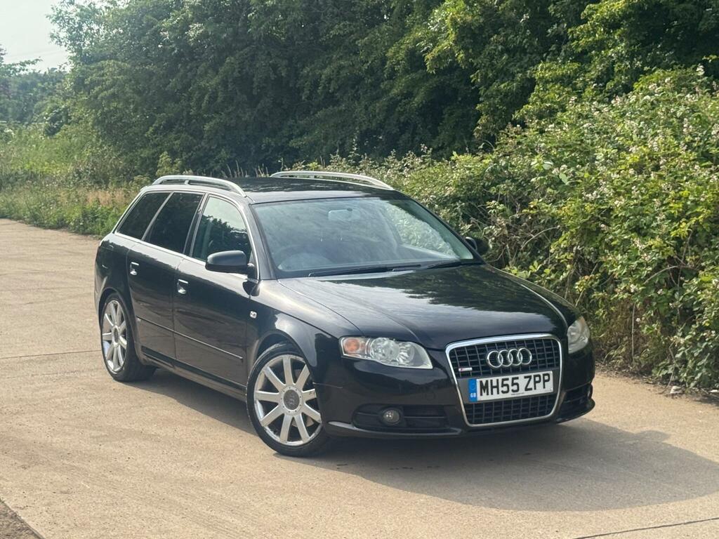 Audi A4 Avant S Line Black